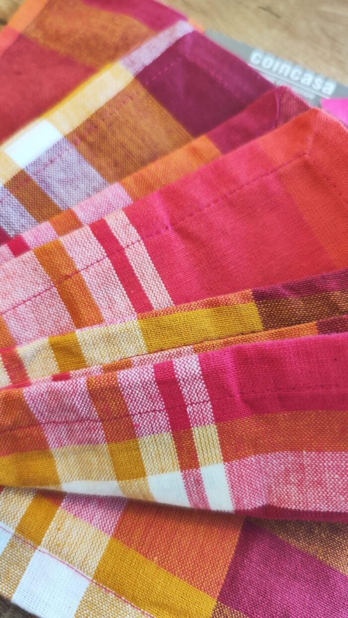 Lot de 4 serviettes de table motif madras