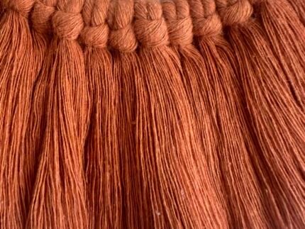 Décoration Murale Demi-Soleil en Macramé et Bois Flotté - Coloris Personnalisable (Modèle Terracotta) – Image 4