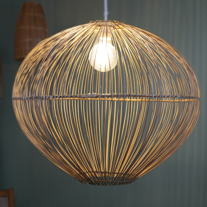 Suspension Luminaire "Montgolfière" – Modèle en Fibres Naturelles | Opalme | La Réunion mise en scène 3